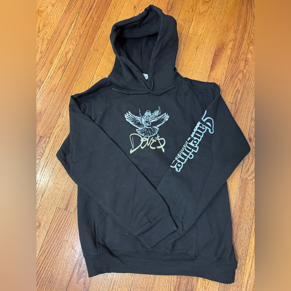 Mavi Hoodie  Small Black Rapper Hip Hop Laughing So Hard It Hurts Doves Graphic